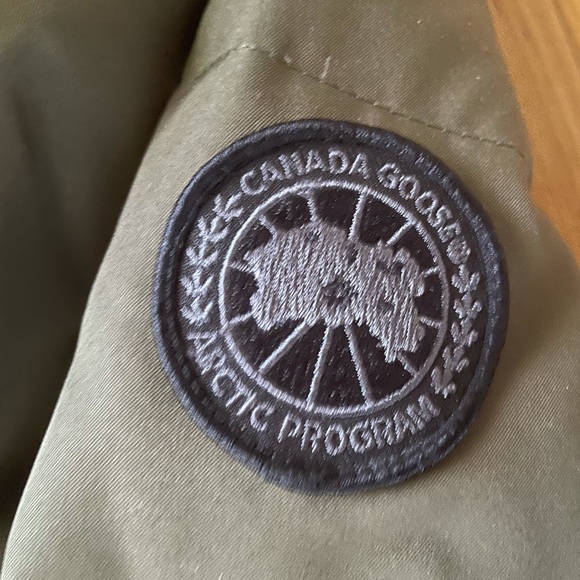 Canada Goose Aberdeen Bomber green olive army medium - Picture 6 of 6